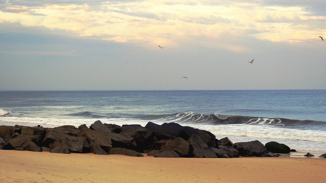 Hero, image size:1280x720